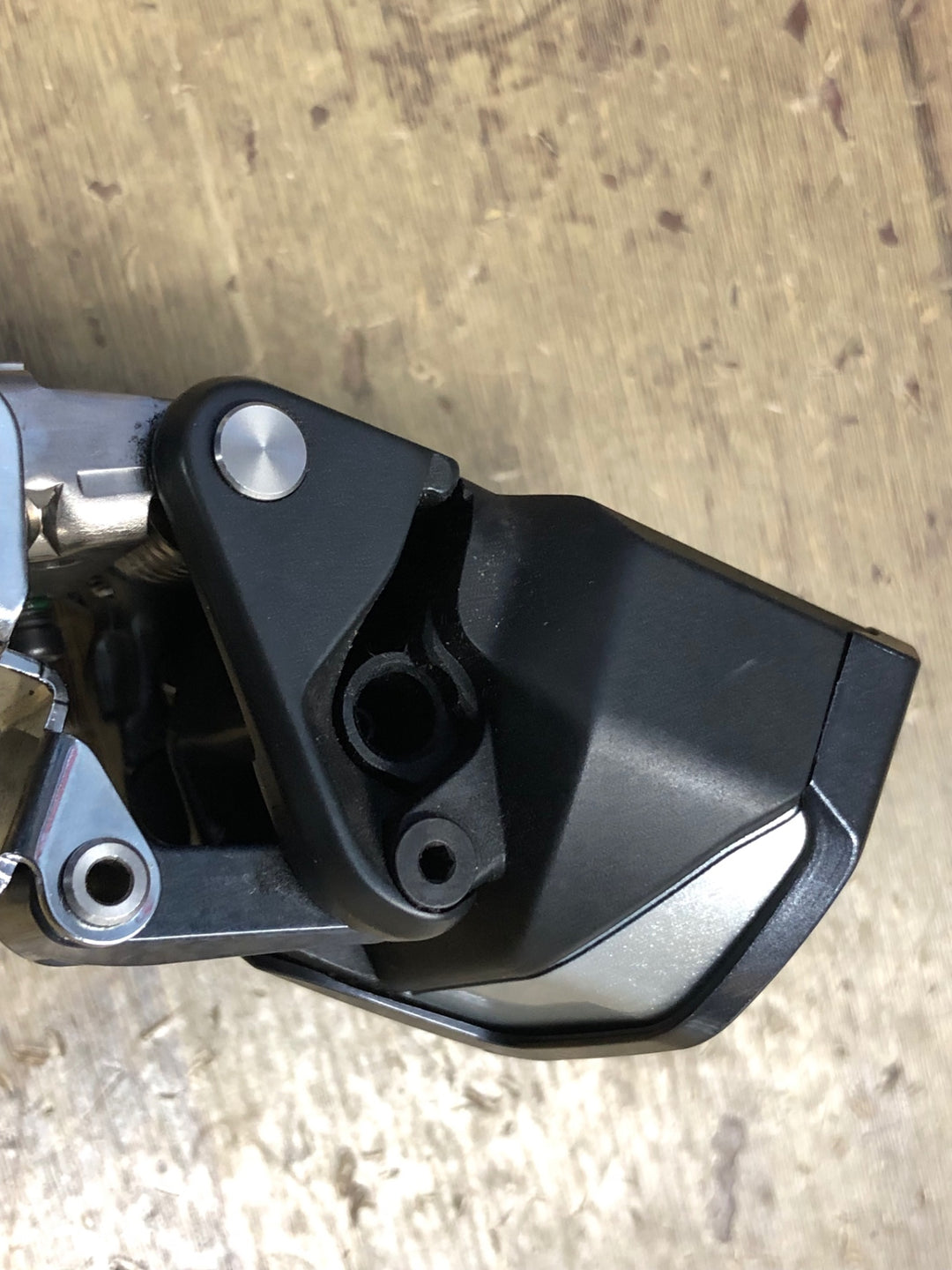 KI063 シマノ SHIMANO アルテグラ ULTEGRA FD-R8050 直付 フロントディレイラー Di2 電動 動作確認済