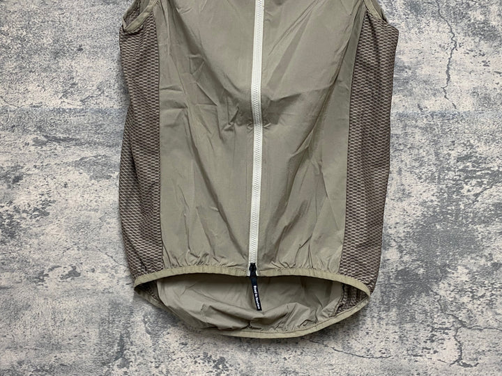 JY511 パスノーマルスタジオ PAS NORMAL STUDIOS Mechanism Stow Away Gilet ジレ サイクルベスト ベージュ M