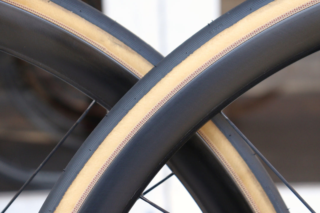 エンヴィ ENVE SES2.3 NEW STRAIGHT SPOKE カーボン チューブレスレディ ホイールセット シマノ11/12S 21C 【横浜店】
