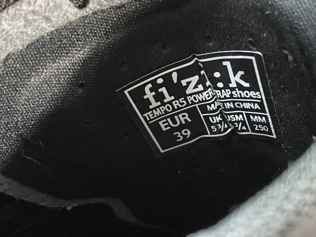 JX855 フィジーク fizik TEMPO POWERSTRAP R5 ビンディングシューズ SPD-SL 黒 EU39 ※未使用