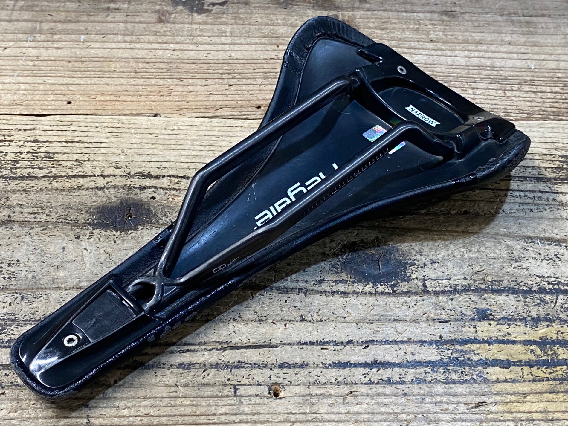 KA972 セラサンマルコ selle san marco Regale CARBON FX NARROW