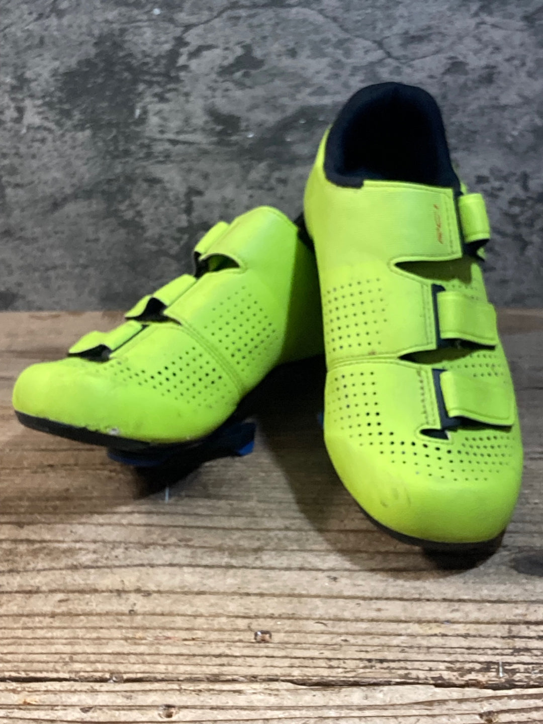 KD072 シマノ SHIMANO RC1 SH-RC100M ビンディングシューズ 3穴 EU44 黄色