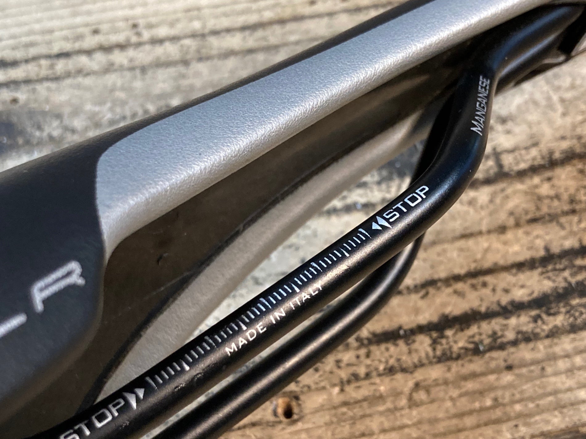 JV872 セライタリア selle italia SLR DE ROSA サドル 黒 132mm