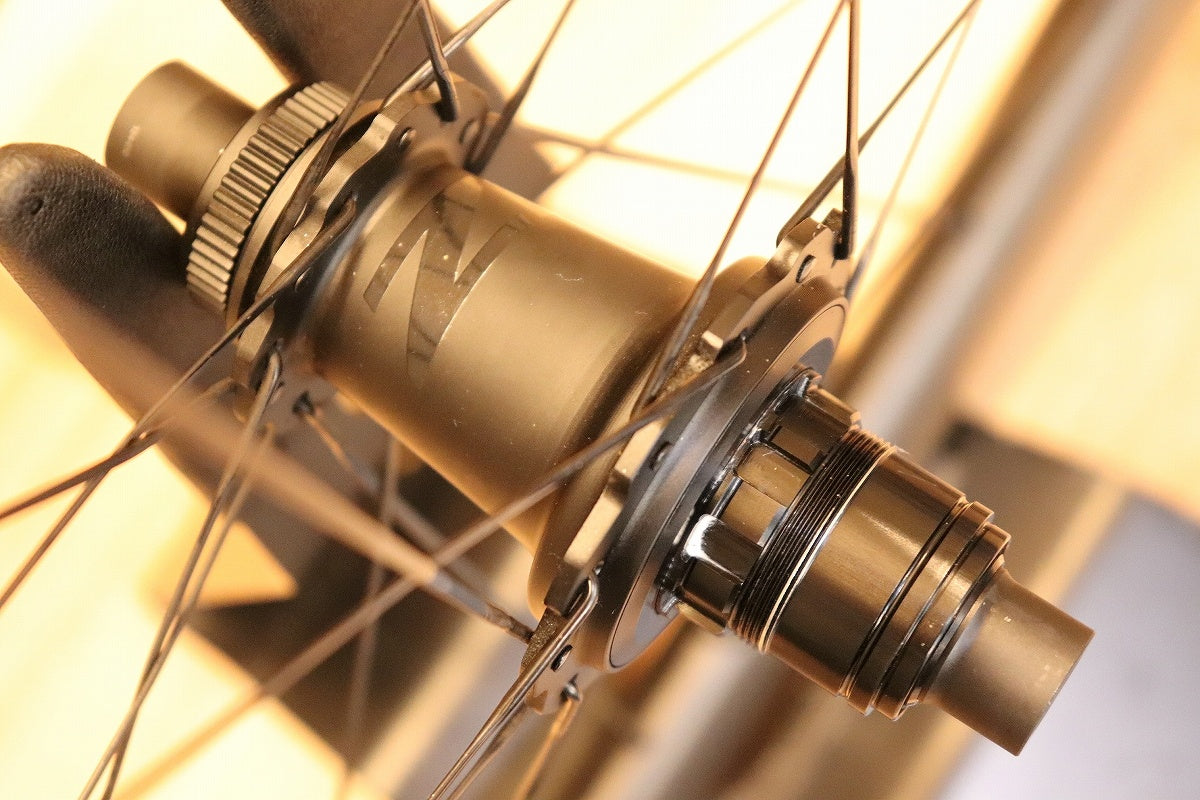 オークォ OQUO RP57 LTD カーボン チューブレスレディ ホイールセット