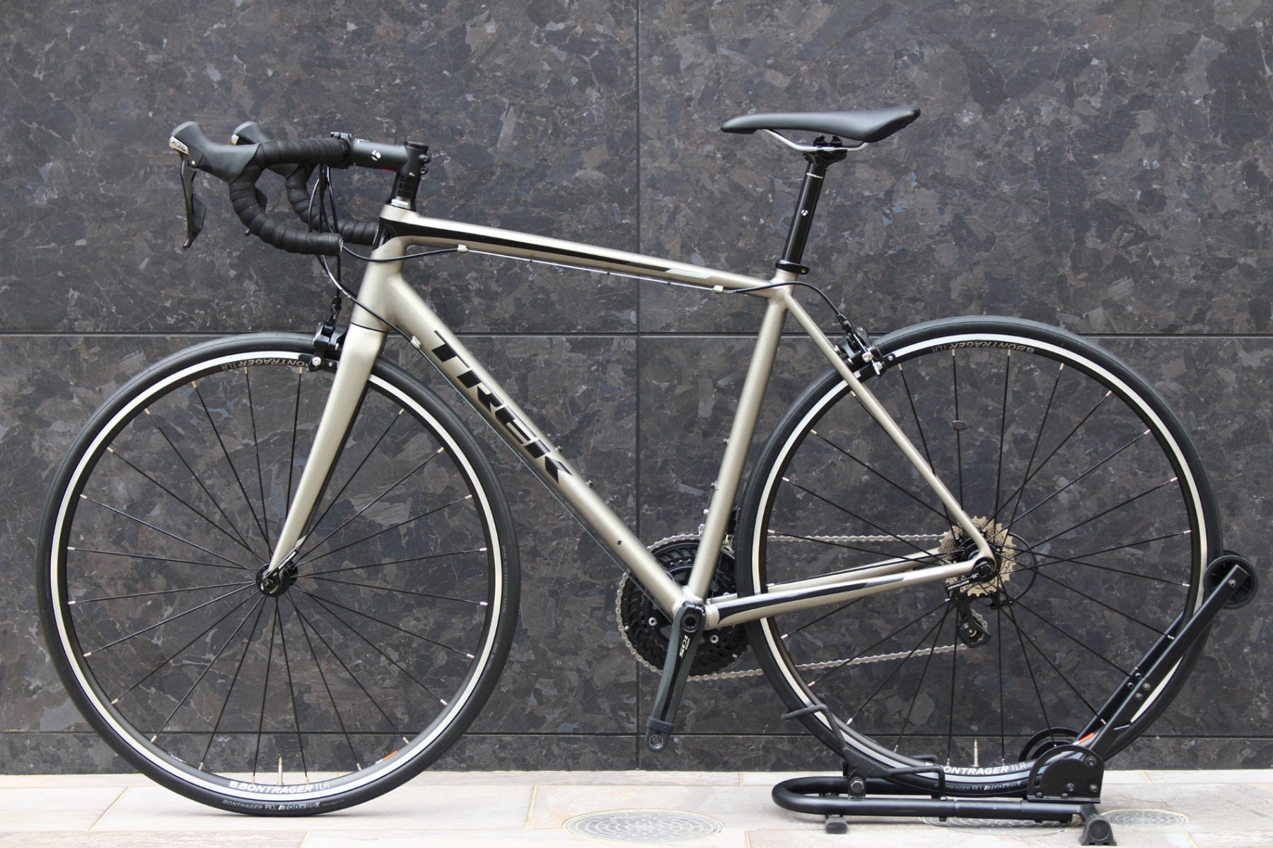 トレック TREK エモンダ EMONDA ALR5 2018年モデル 56サイズ シマノ