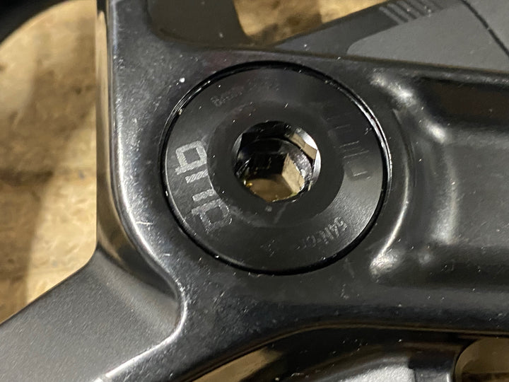 KC439 スラム SRAM RIVAL D1 クランクセット 172.5ｍｍ 46/33T ※チェーンリング割れありのためジャンク