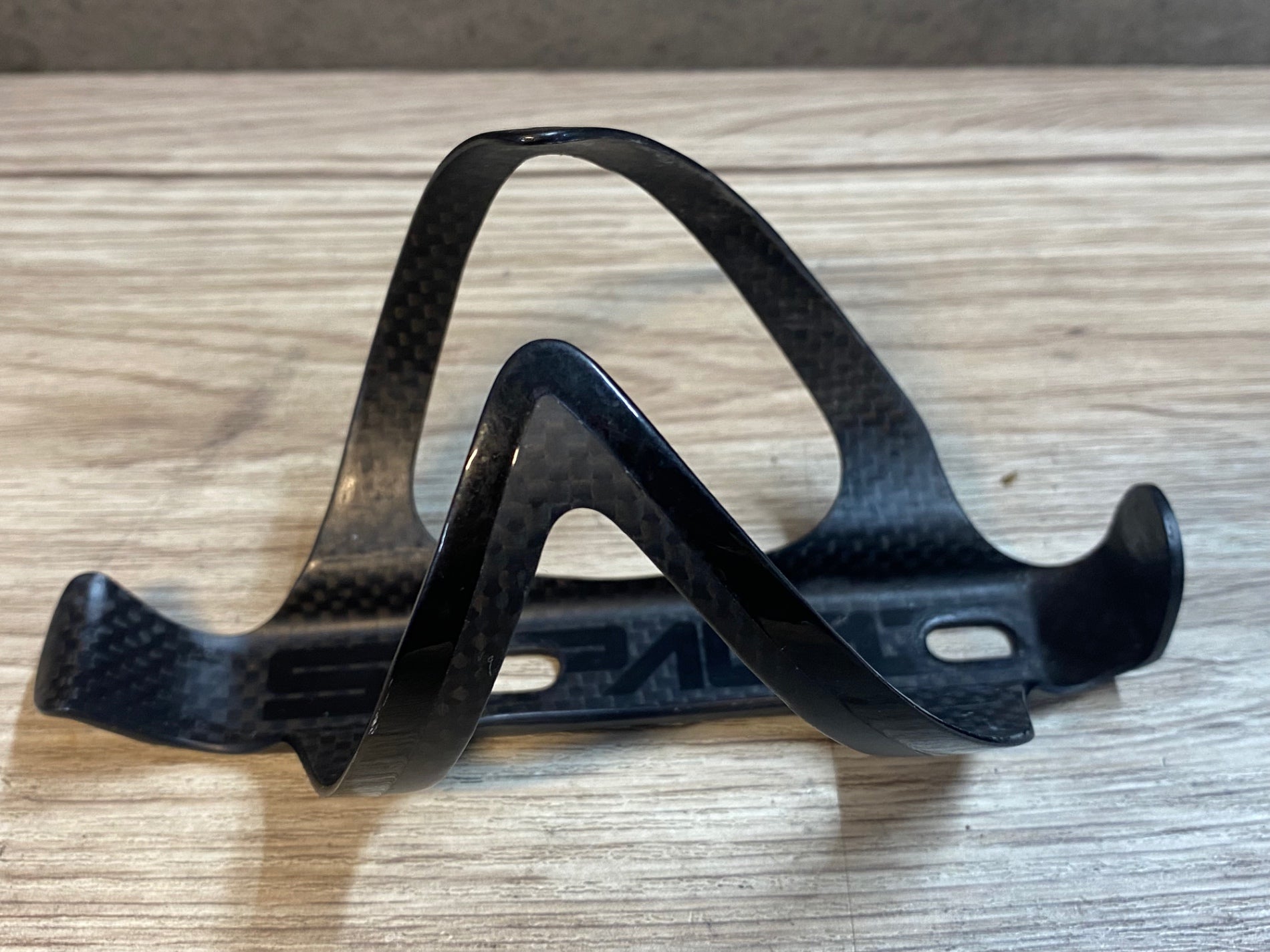 JL153 スパカズ SUPACAZ FLY CAGE カーボンボトルケージ 2個セット
