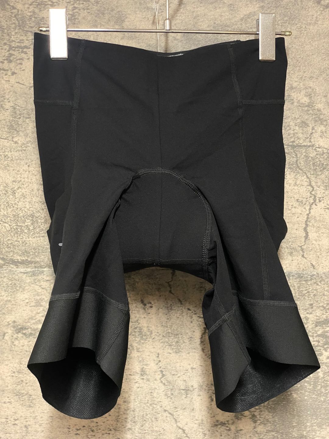 KM147 ラファ Rapha WOMEN'S SHORT CARGO SHORTS ビブショーツ 黒 M ※穴あき