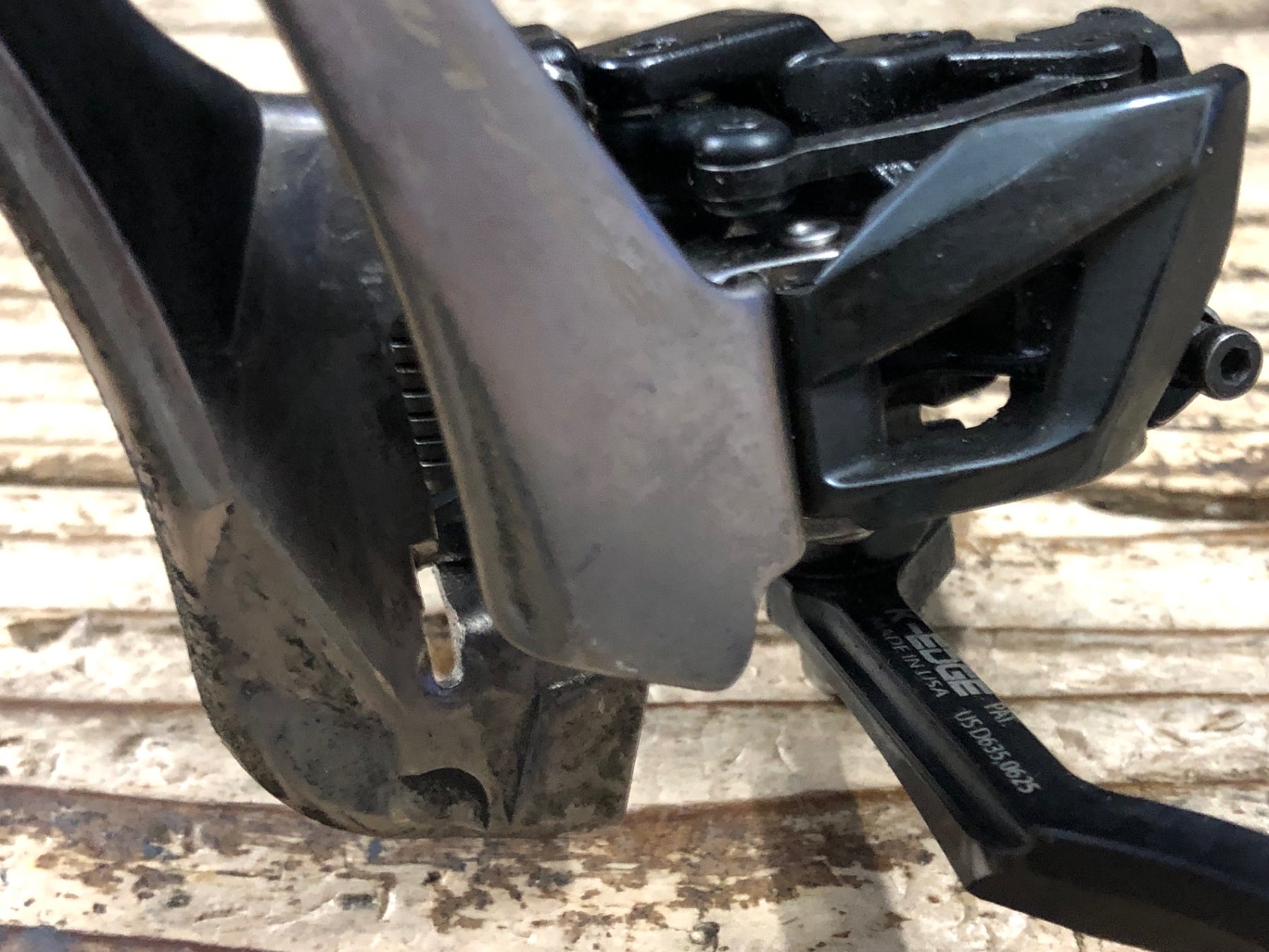 JO435 シマノ SHIMANO デュラエース DURA-ACE FD-R9100 フロント