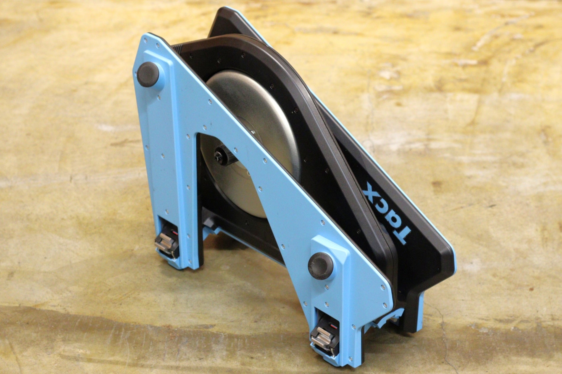 タックス Tacx ネオ2Tスマート NEO 2T SMART ダイレクトドライブ