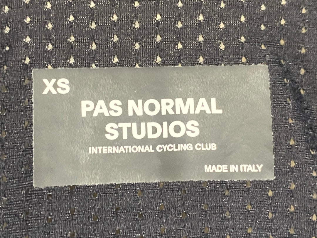 JN305 パスノーマルスタジオ PAS NORMAL STUDIOS TKO ビブショーツ グレー XS 裏起毛
