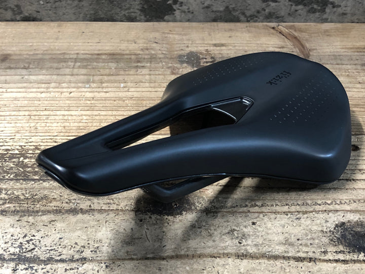 KB145 フィジーク fizik TEMPO ARGO R1 サドル 黒 カーボンレール 160mm
