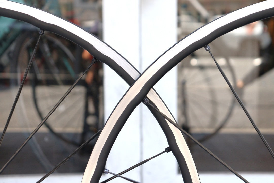 マヴィック MAVIC キシリウム KSYRIUM SL アルミ チューブレス ホイールセット シマノ11S/12S 19C 【横浜店】