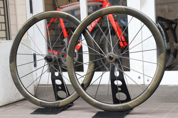 【鬼ベアリング換装！】マヴィック MAVIC COSMIC ULTIMATE 45 DISC UST カーボン チューブレスレディ ホイールセット シマノ11S/12S 19C 【横浜店】
