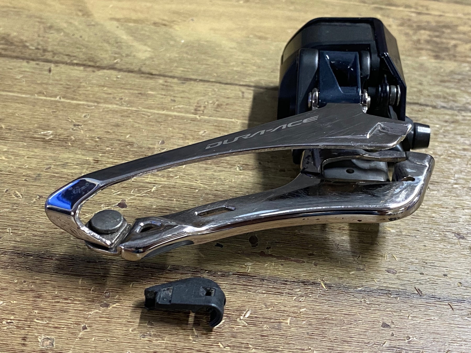 SHIMANO FD-R9150 フロントディレイラー SHIMANO（シマノ）FD-R9150 フロントディレーラー Di2 直付 2x11S DURA