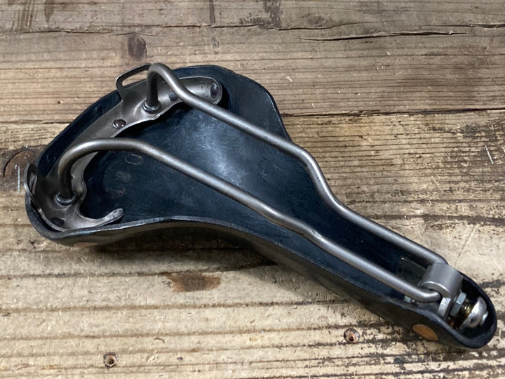 KM479 ブルックス BROOKS SWIFT サドル チタンレール