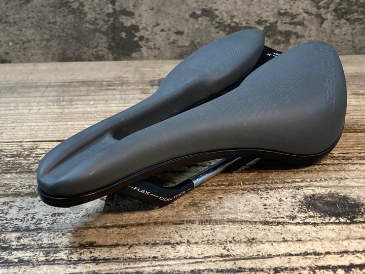 JS986 セライタリア selle italia MODEL X COMFORT PLUS BOOST SUPERFLOW サドル グレー Fec Alloyレール