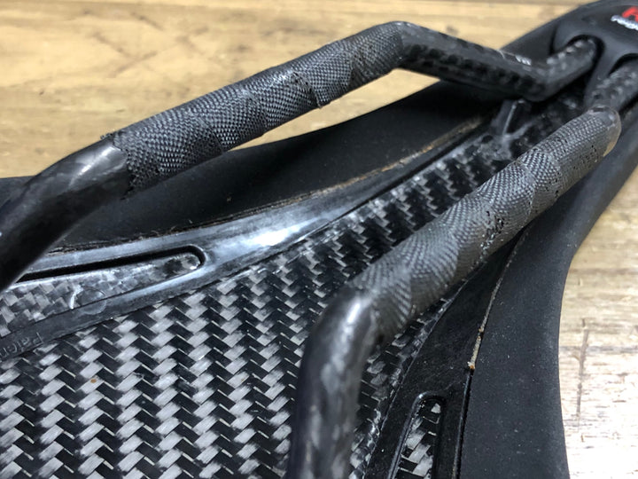 KM291 フィジーク fizik アリオネ ARIONE R1 サドル カーボンレール 黒 128mm