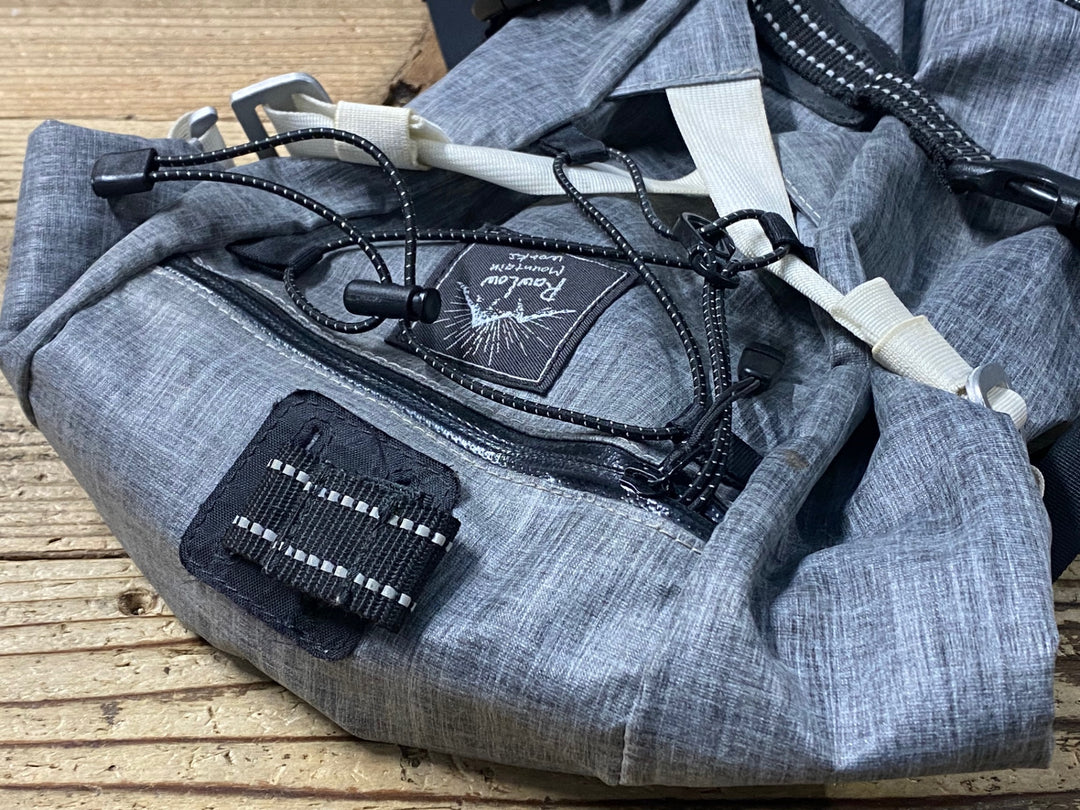 KK685 ロウロウマウンテンワークス RawLow Mountain Works Bike'n Hike Post Bag サドルバッグ