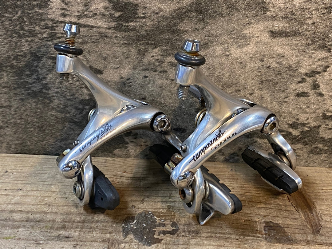 IQ796 カンパニョーロ CAMPAGNOLO コーラス CHORUS キャリパーブレーキ 前後セット シルバー ※ブレーキシュー社外品