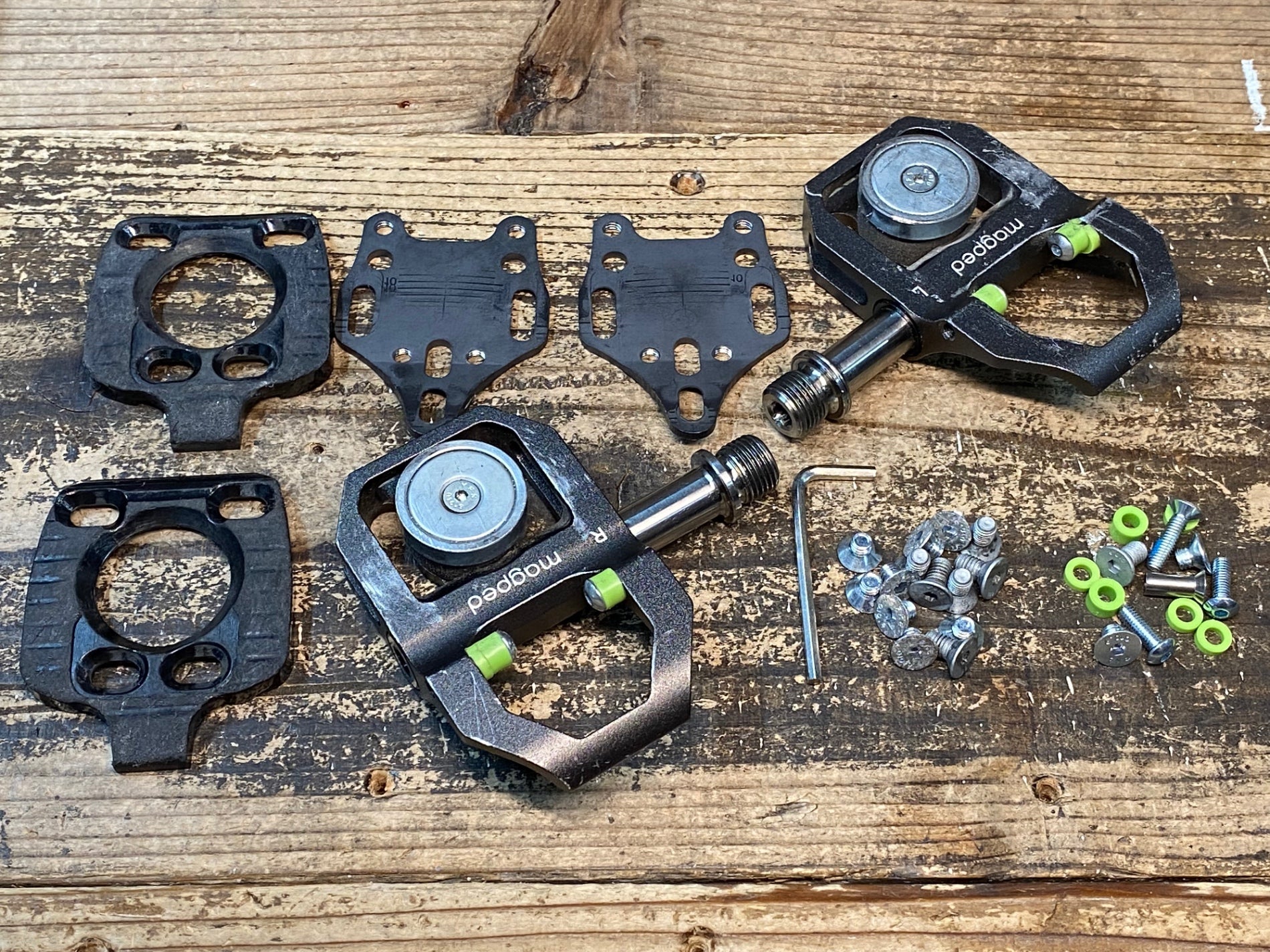 magped (マグペド) ROAD ビンディング ペダル