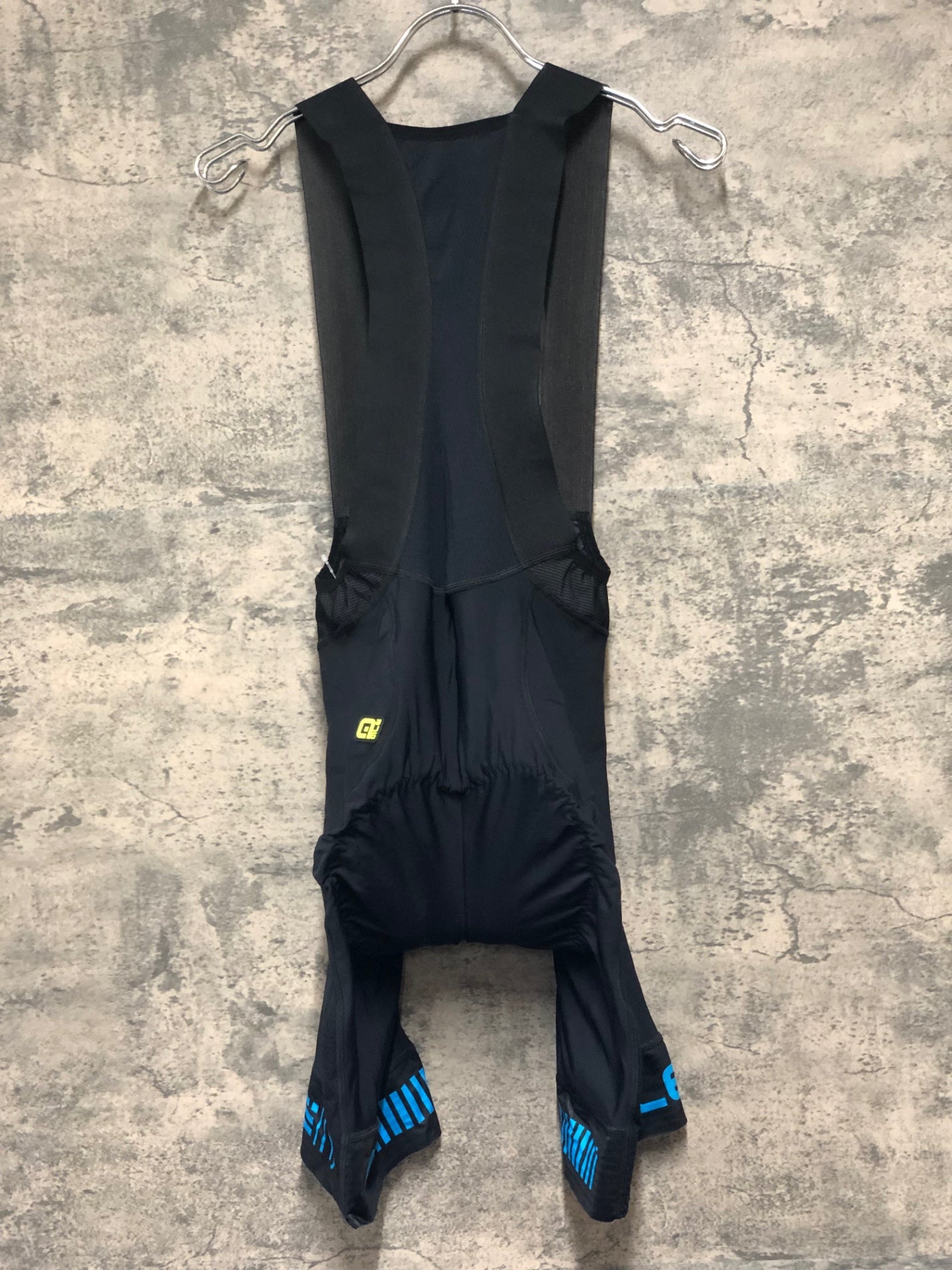 KD434 アレ ALE ビブショーツ 黒 S ゴム切れ – BICI AMORE ONLINE STORE