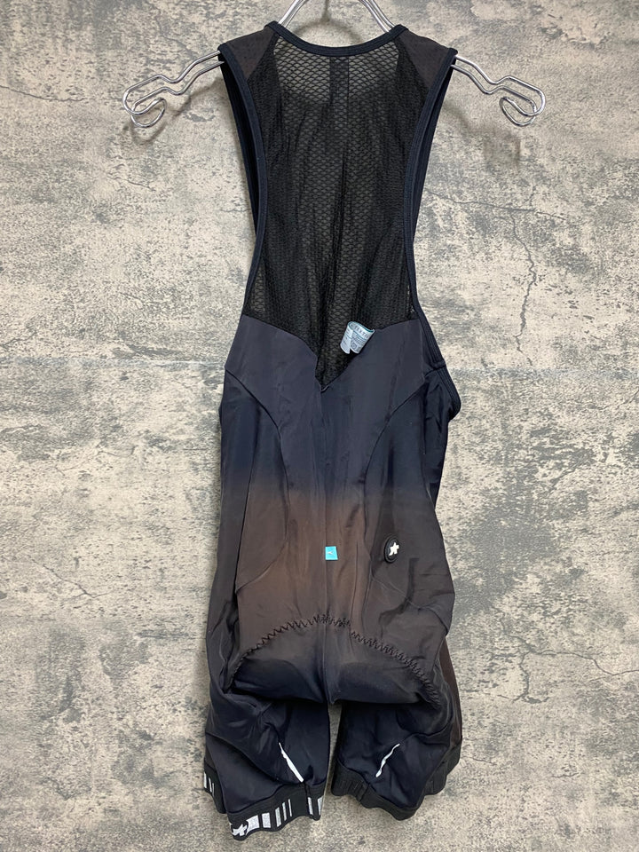 JQ956 アソス ASSOS FI.MILLE_S5 ビブショーツ 黒 M ※日焼け