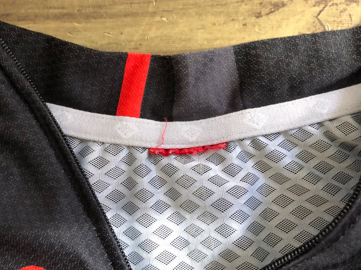 KD677 サンティック SANTIC 半袖 サイクルジャージ 黒 サイズ不明 ※タグカット