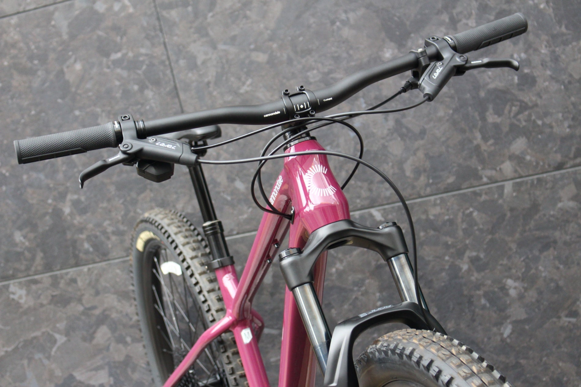キャノンデール CANNONDALE ハビット Habit HT2 2023モデル Mサイズ