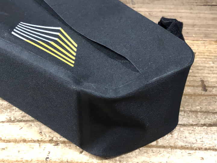 KM761 アピデュラ APIDURA RACING FRAME BAG フレームバッグ 黒 2.4L