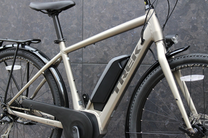 【店頭受け取り限定】トレック TREK VERVE＋2 2021年 Mサイズ シマノ アリビオ M3100 MIX 9S アルミ クロスバイク E-BIKE 【福岡店】