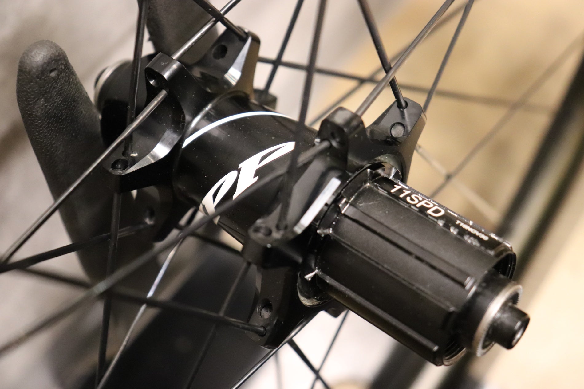 ジップ ZIPP 808 ファイアクレスト Firecrest カーボン クリンチャー