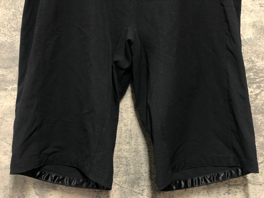 KL260 ラファ Rapha TOURING SHORTS ハーフパンツ サイクルパンツ 黒 34