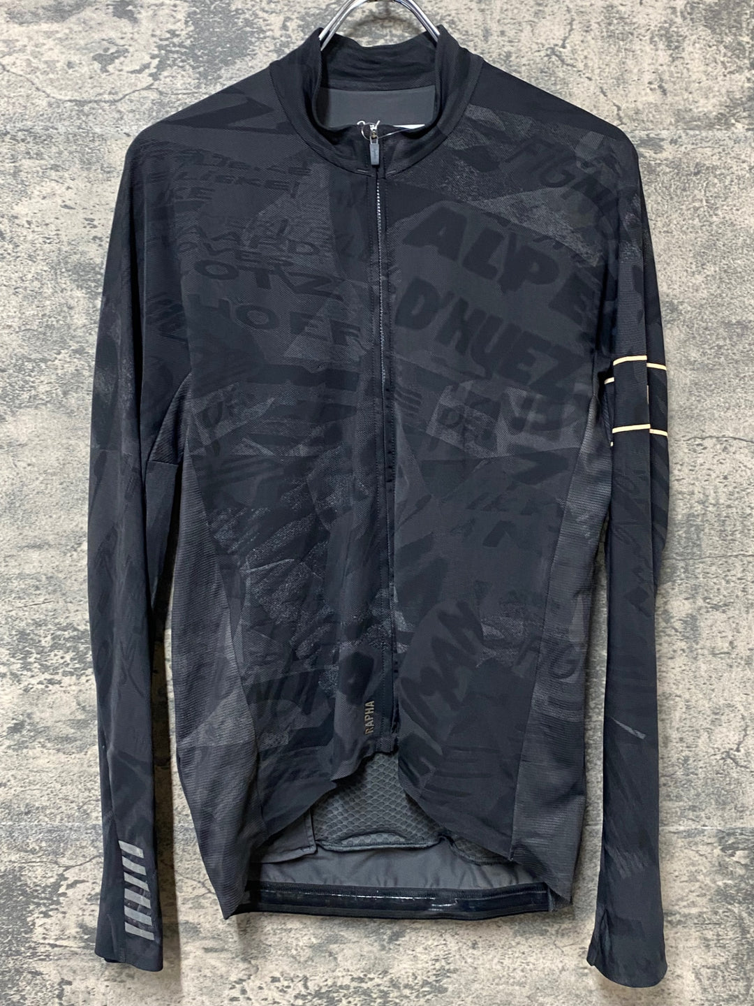 KM923 ラファ Rapha PRO TEAM LONG SLEEVE THERMAL JERSEY ROAD GRAFFITI 長袖 サイクルジャージ L ロゴヒビ
