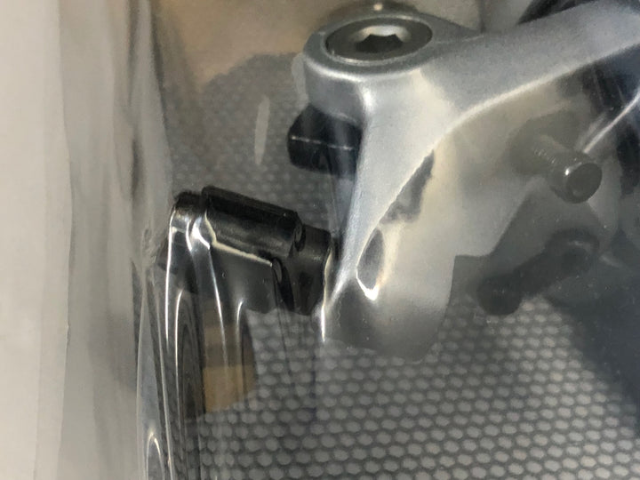 JS309 シマノ SHIMANO 105 RD-R7000 GS リアディレイラー シルバー