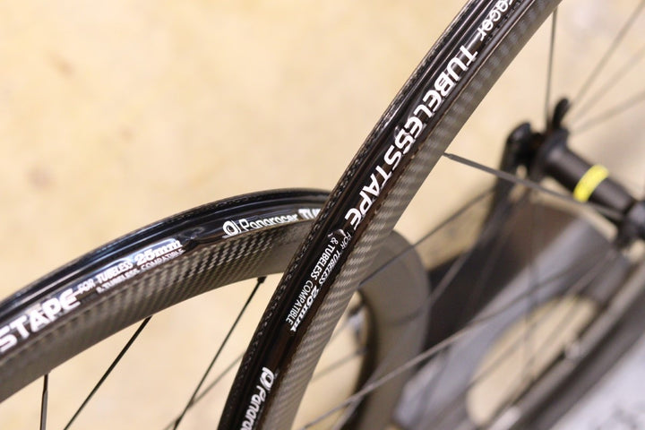 マビック MAVIC コスミック COSMIC SL 40 UST カーボン チューブレスレディ ホイールセット シマノ 12/11S ワイド 19C 【立川店】