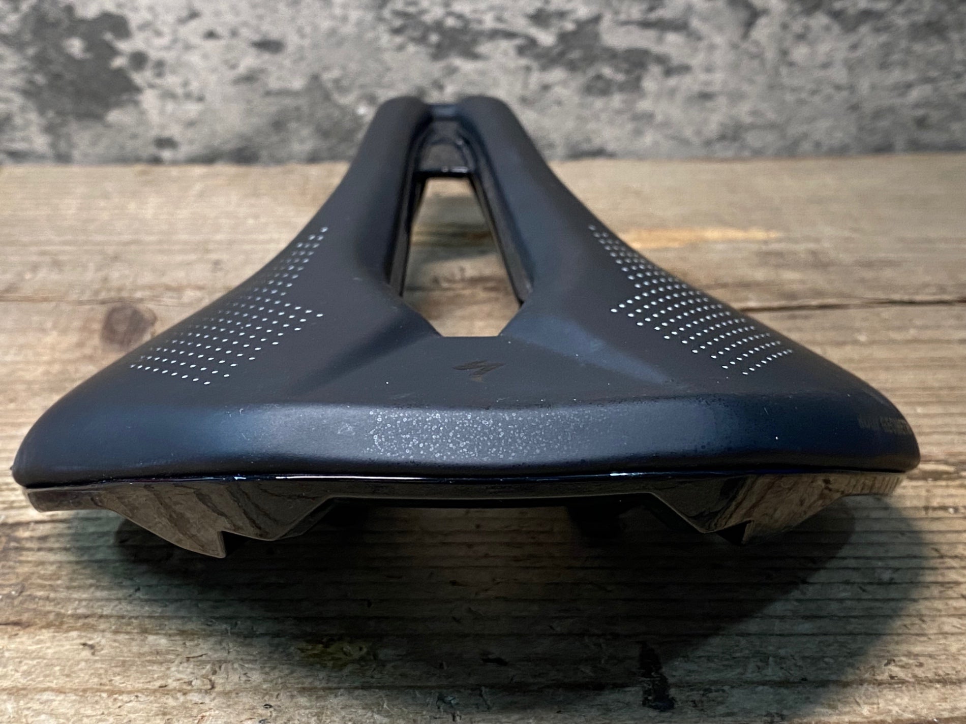 JN861 スペシャライズド SPECIALIZED POWER EXPERT サドル 黒 155mm