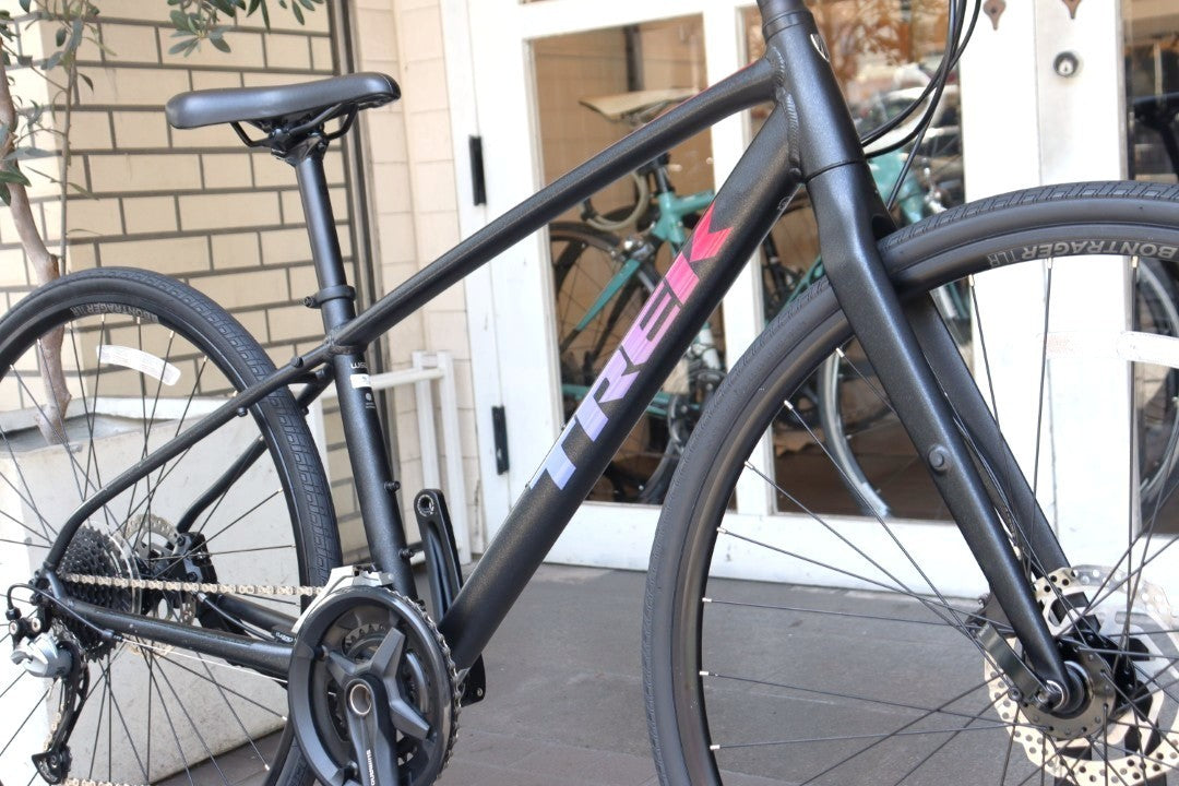 トレック TREK FX3 クロスバイク ブラック SHIMANO 3×9S トレック TREK FX3 クロスバイク ブラック SHIMANO 3×9S TREK