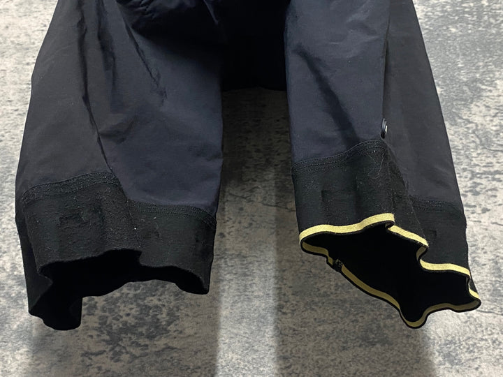 JV153 アソス ASSOS ビブショーツ 黒 M ※裾ゴム切れ