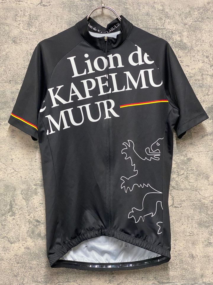 KC198 リオンドカペルミュール Lion de KAPELMUUR 半袖 サイクルジャージ 黒 L