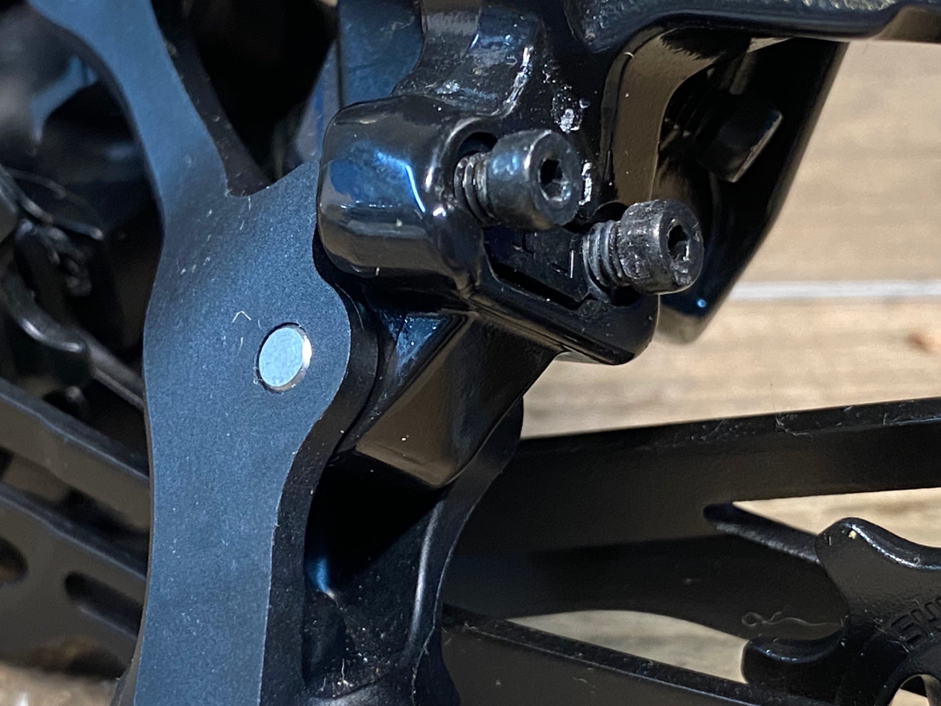 JJ338 シマノ SHIMANO 105 RD-R7100 リアディレイラー – BICI AMORE