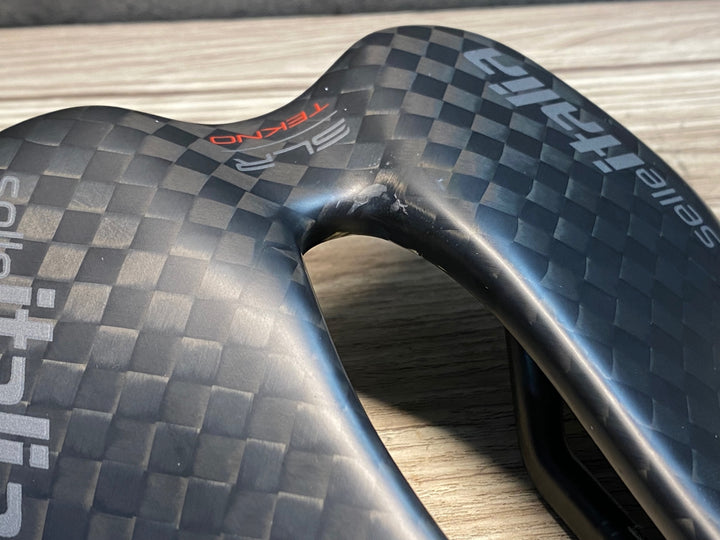 JC979 セライタリア selle italia SLR TEKNO BOOST サドル 黒 フルカーボン ENGINEED BY dallara