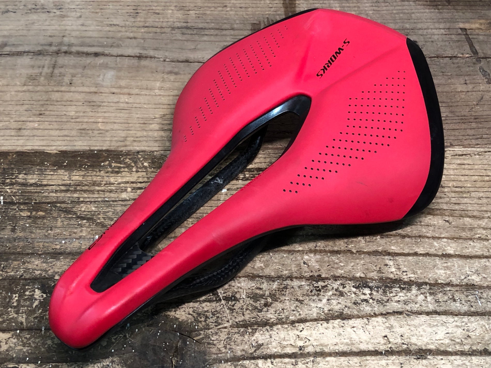 JJ129 スペシャライズド SPECIALIZED S-WORKS POWER サドル 赤 155mm