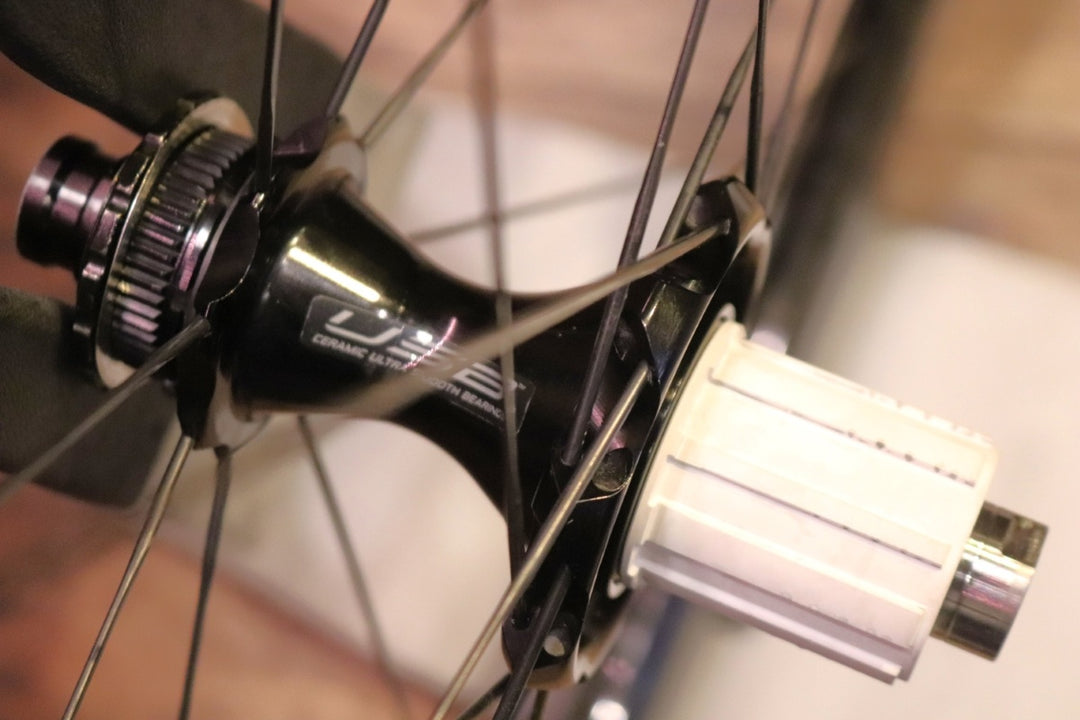 カンパニョーロ CAMPAGNOLO ボーラ BORA WTO 33 DB カーボン チューブレス ディスクブレーキ ホイールセット シマノ12/11S ワイドリム 19C 【東京南麻布店】