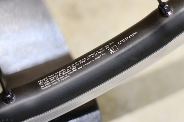 マヴィック MAVIC キシリウム KSYRIUM SL UST アルミ チューブレスレディ ホイールセット シマノ12/11S ワイドリム 19C【立川店】