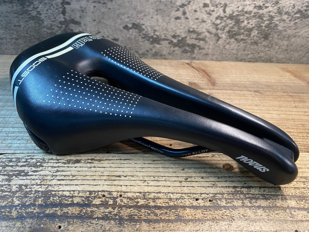 JJ061 セライタリア Selle ITALIA NOVUS BOOST サドル 黒 FEC ALLOYレール