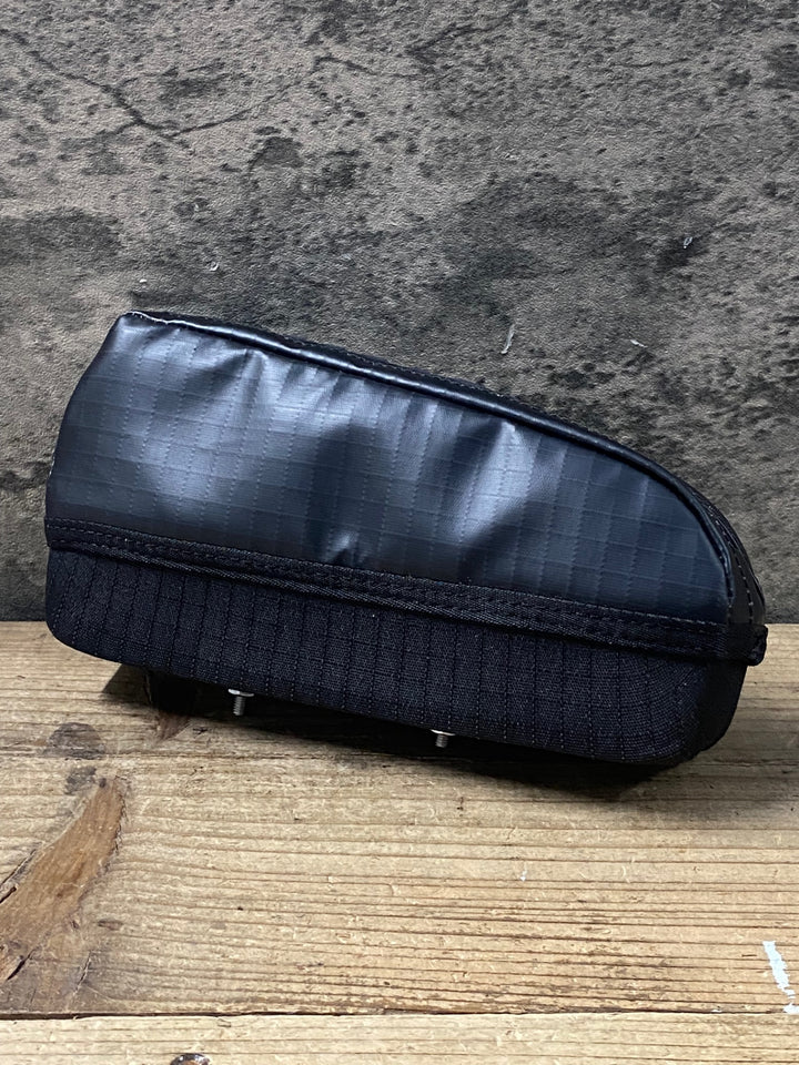 KN995 オルケース ORUCASE トップチューブバッグ 黒 マグネットジッパー