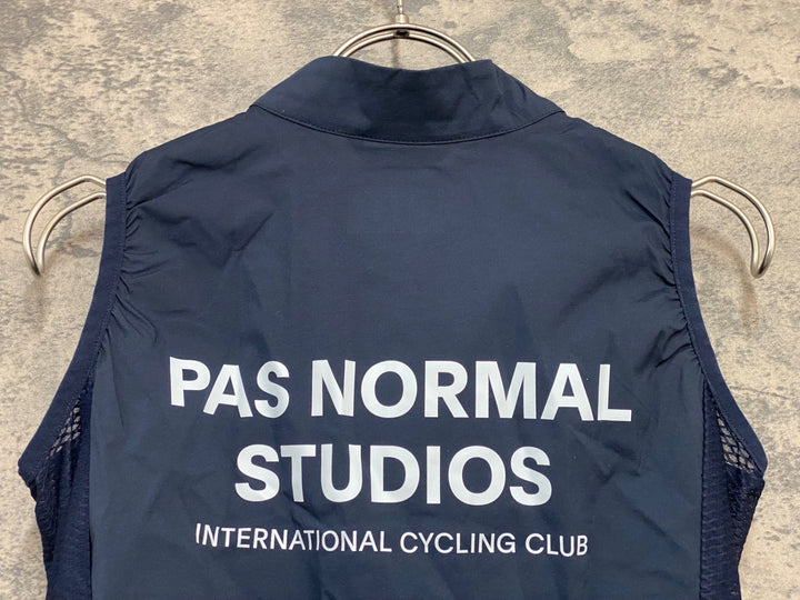 JY501 パスノーマルスタジオ PAS NORMAL STUDIOS Mechanism Stow Away Gilet ジレ サイクルベスト ネイビー XS