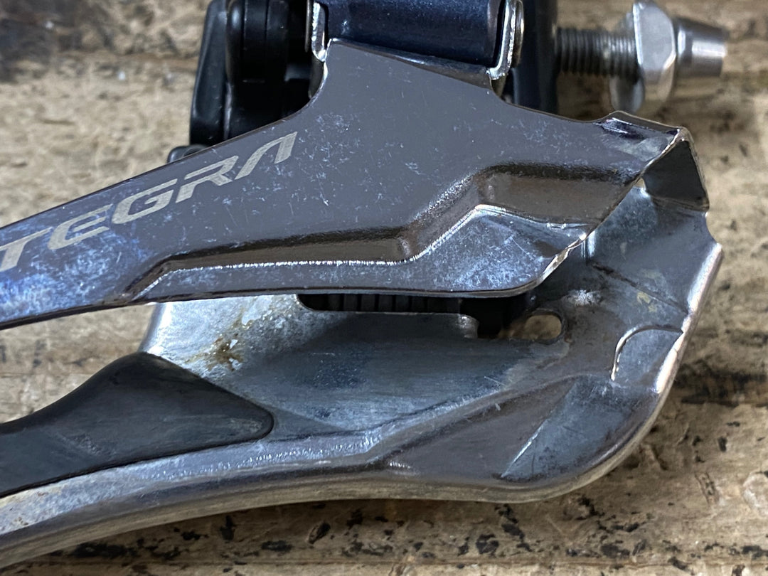 JP738 シマノ SHIMANO アルテグラ FD-R8000 フロントディレイラー 直付 2S