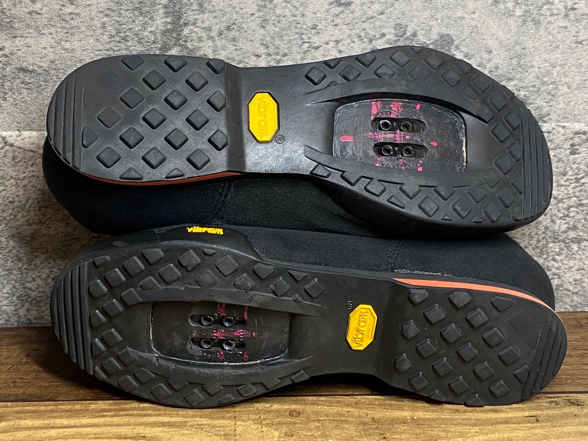 JJ544 ジロ GIRO RUMBLE VR ビンディングシューズ 黒 EU40 SPD – BICI